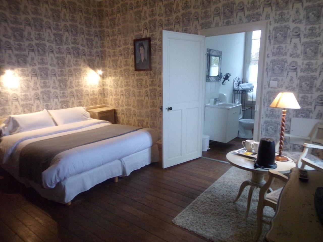 Hotel Domaine De Bel Air Cérans-Foulletourte Zewnętrze zdjęcie